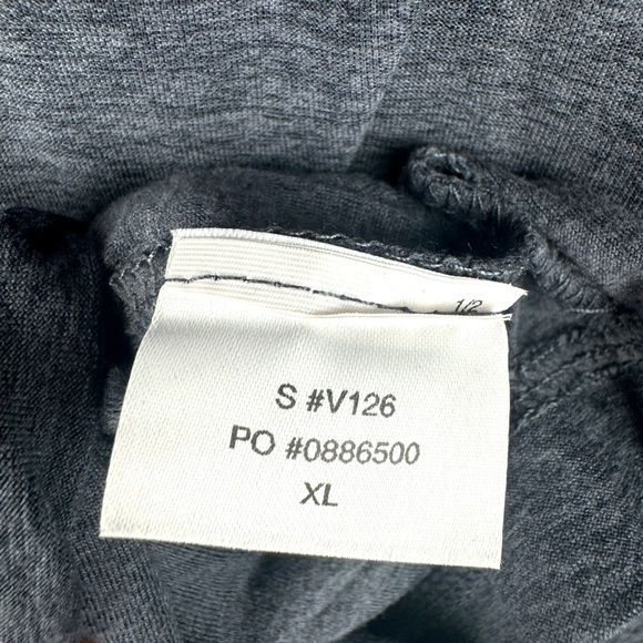 Vuori Strato Tech Shirt Mens XL Blue Athleisure Performance Workout Quiet Luxury - Picture 8 of 8